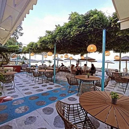 Διαμέρισμα Avra Boutique